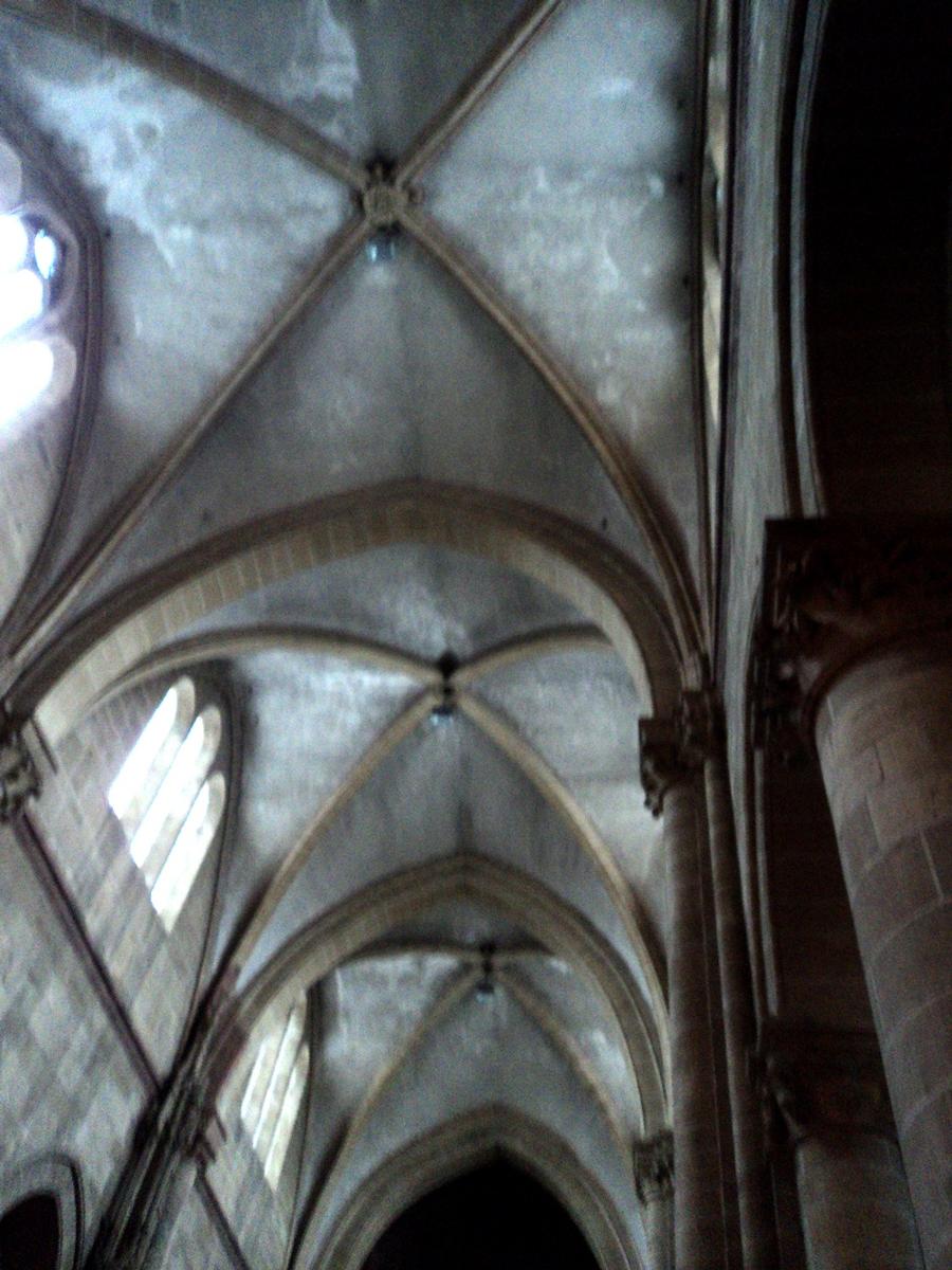 L'intérieur de l'église Notre-Dame de Rouffach (14e siècle) 