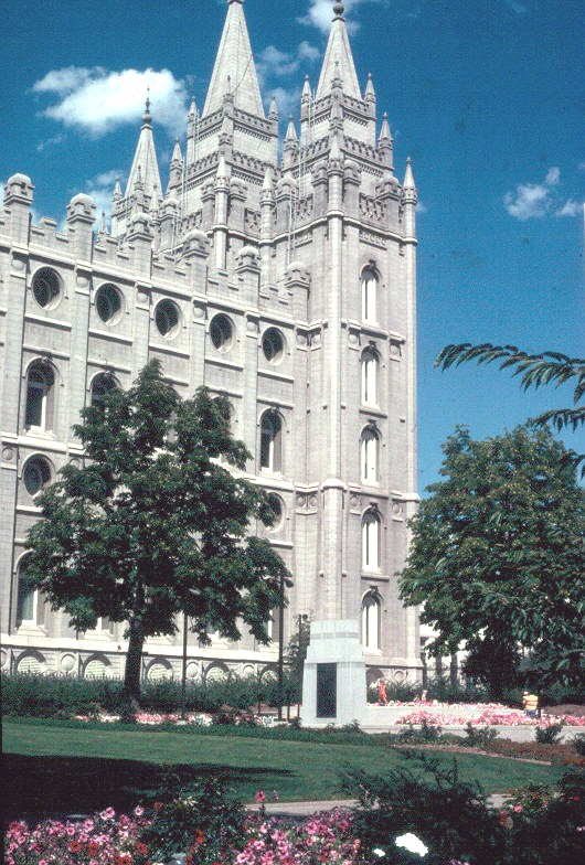 Le temple mormon de Salt Lake City (1893) et ses jardins 