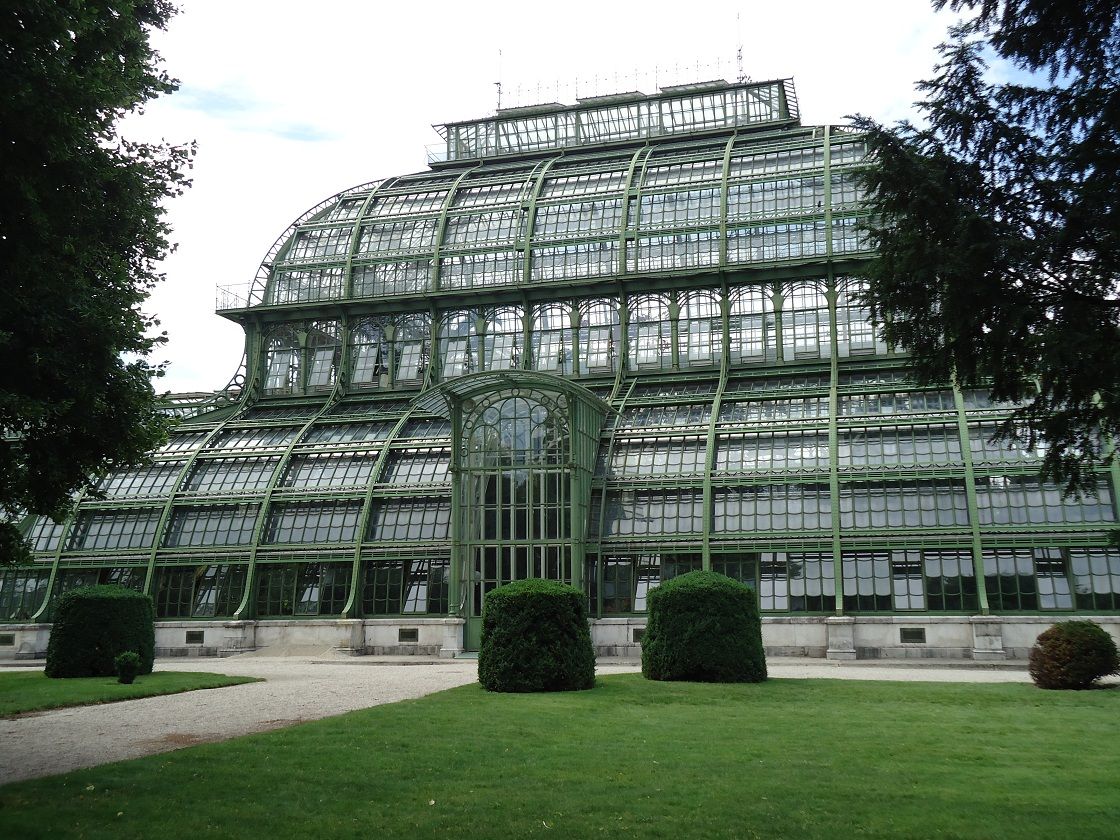 Les serres tropicales du parc du château de Schönbrunn ont été érigées en 1882 