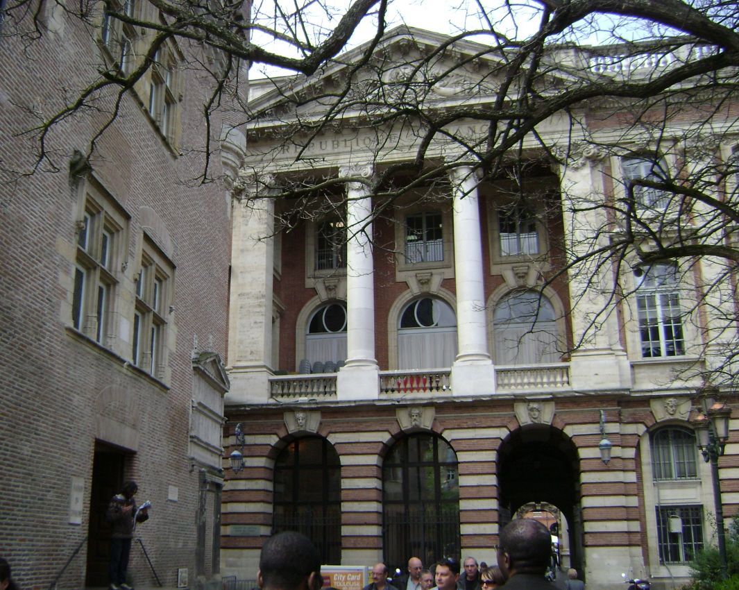 La façade arrière du Capitole (Toulouse) 