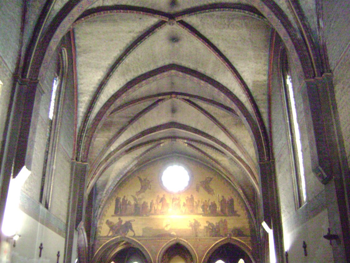 L'intérieur de l'église Notre-Dame-du-Taur à Toulouse 