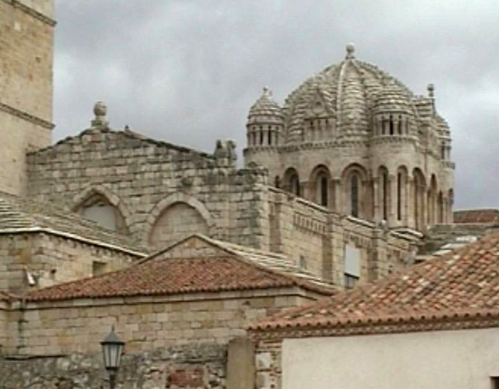 La coupole romane de la cathédrale de Zamora 