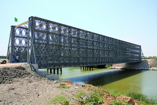 Paneelbrücken ermöglichen Kraftwerksbau 
