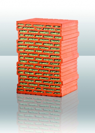 Der mit Mineralgranulat gefüllte Mauerziegel Unipor WS 10 Coriso bietet einen hohen Schall- und Wärmeschutz 