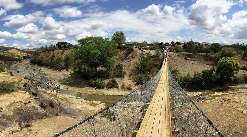 Cerca la Source Trail Bridge (CercalaSource, 2016) Structurae