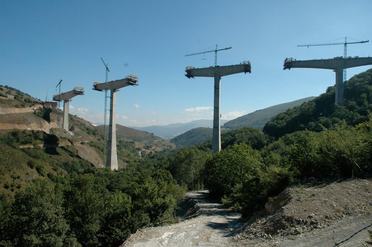 Montabliz Viaduct 