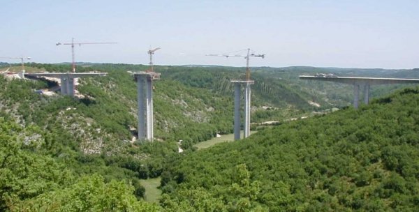 Rauze Viaduct, France 