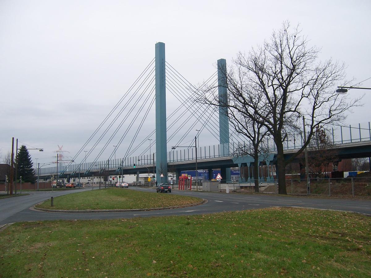 Bremen-Neustadt Bridge 