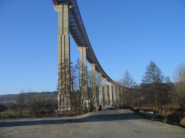 Autorotue A28 – La Risle-Viadukt 