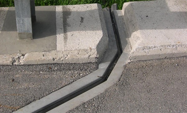 Horizontal bend of an RS Expansion Joint 
