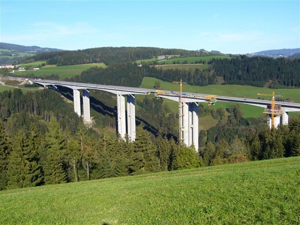 Viaduc de Lavant 