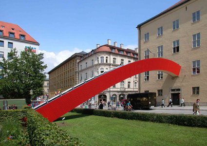 Temporäre Fußgängerbrücke am Architektenklub, Munich 