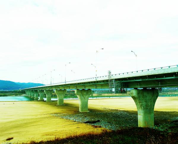 Nack-Dan Bridge 