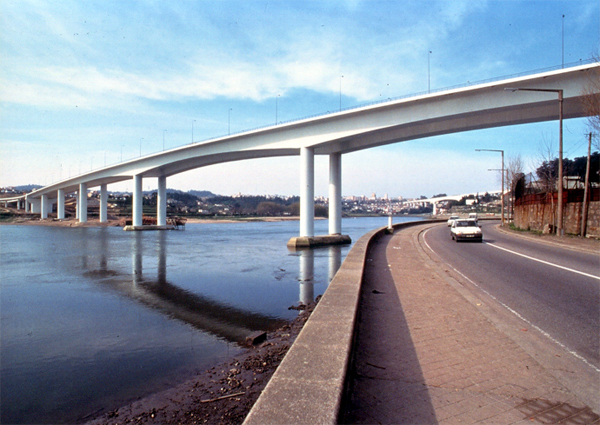 Ponte do Freixo, Porto, Portugal 