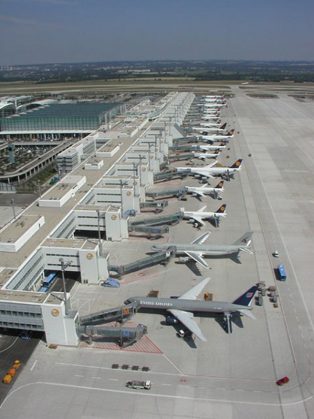 Munich Airport: Pier of Terminal 2 
