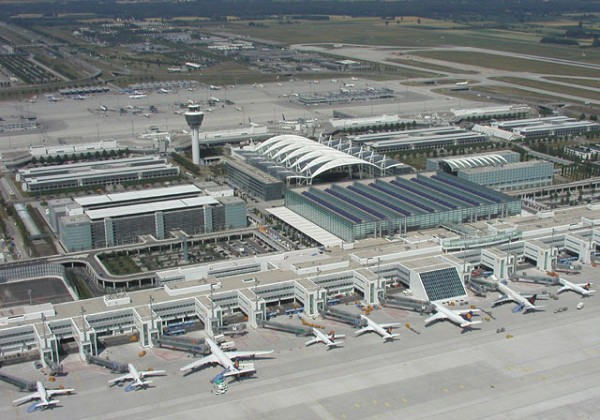 Aéroport de Munich: Aérogare 2 - Tarmac Est 