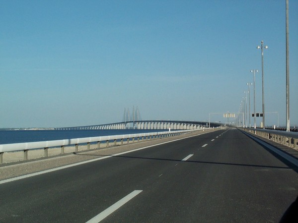 Anfahrt auf die Öresund-Brücke 