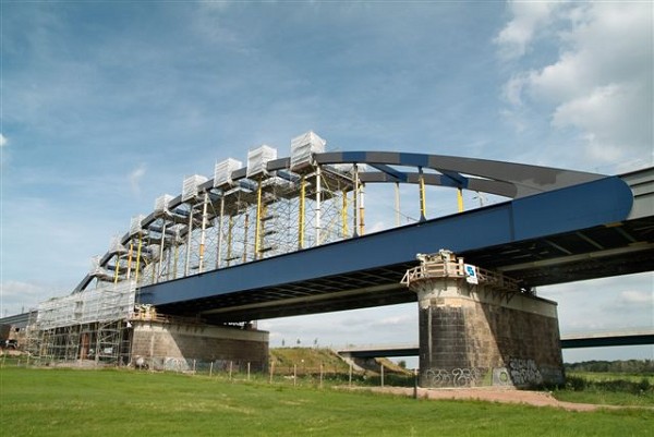 Neue Eisenbahnbrücke Riesa 
