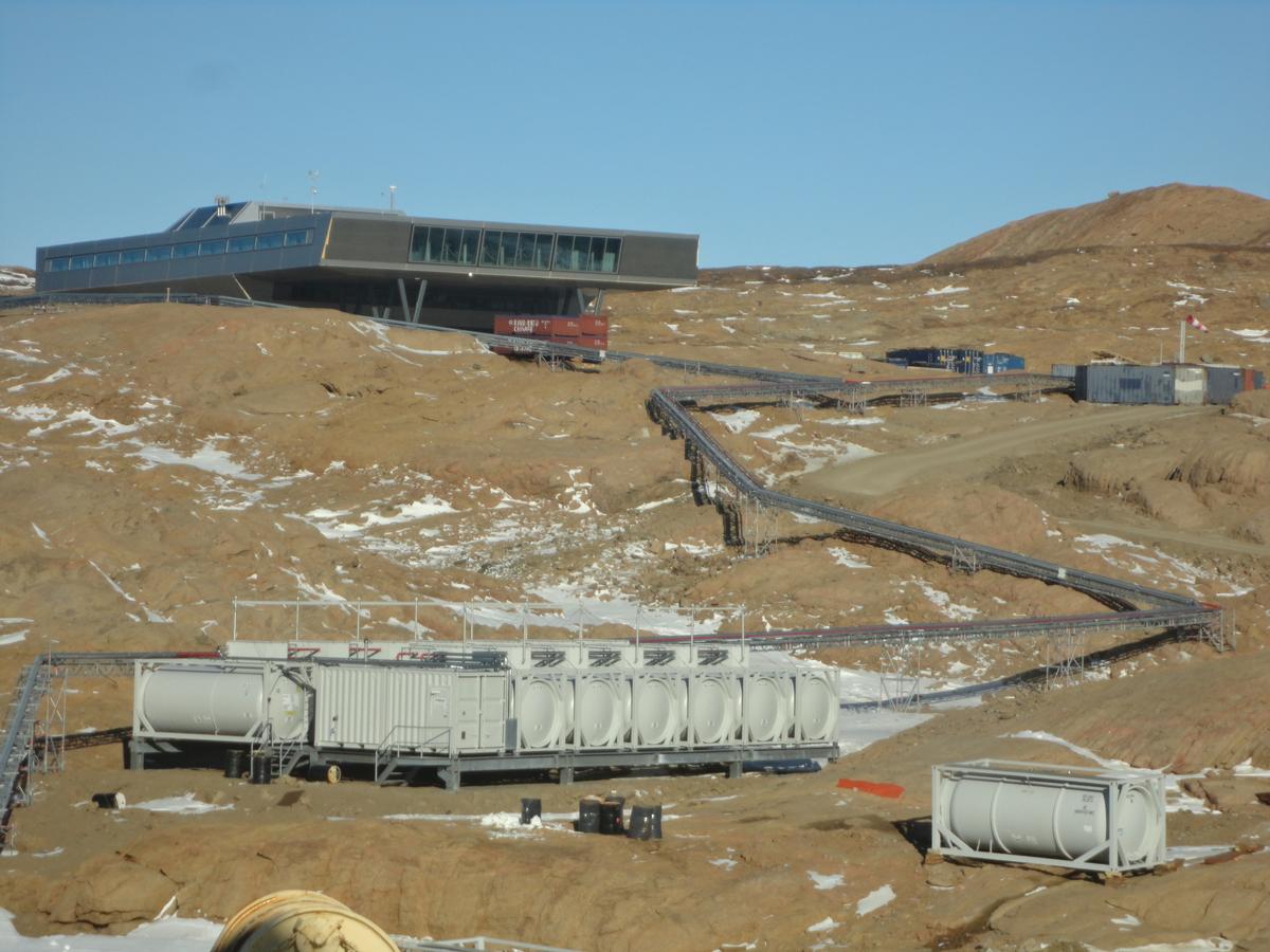 Neue Indische Forschungsstation auf den Larsemann Hills, Antarktis 