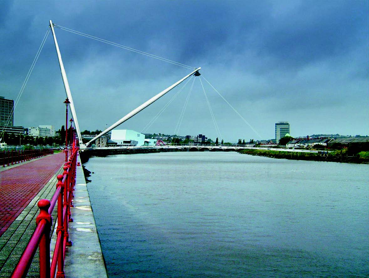 Die neue Brücke über den Usk in Newport/Wales 