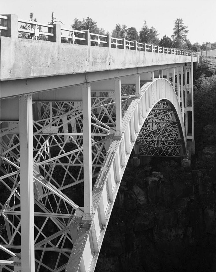 Cedar Canyon Bridge Spanning Cedar Canyon at Highway 60, Show Low vicinity, Navajo County, AZ (HAER, ARIZ,9-SHLO.V,1-9)