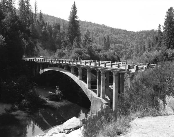 Freeman's Crossing Bridge, North San Juan, California. (HAER, CAL,29-SANJUN.V,1-1) 
