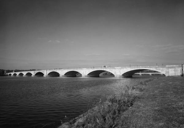 Arlington Memorial Bridge. (HAER, DC,WASH,563-1) 