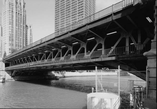 Michigan Avenue Bridge, Chicago. (HAER, ILL, 16-CHIG, 129-3) 