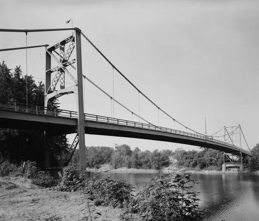 Hutsonville Bridge (HAER IND,77-GRAY.V,1-4) 