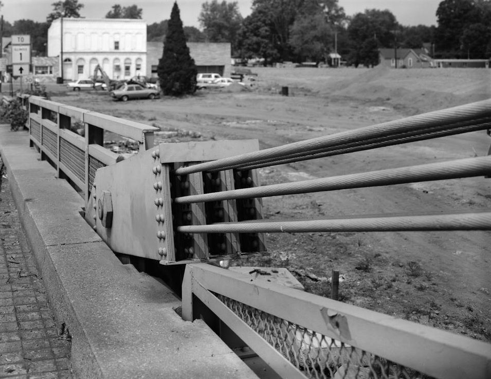 Hutsonville Bridge (HAER IND,77-GRAY.V,1-18) 