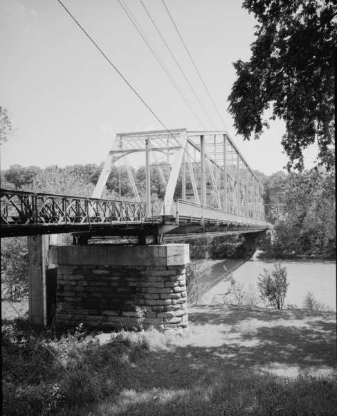 Williamsburg Bridge, Williamsburg, Kentucky. (HAER, KY,118-WILBU,1-5) 