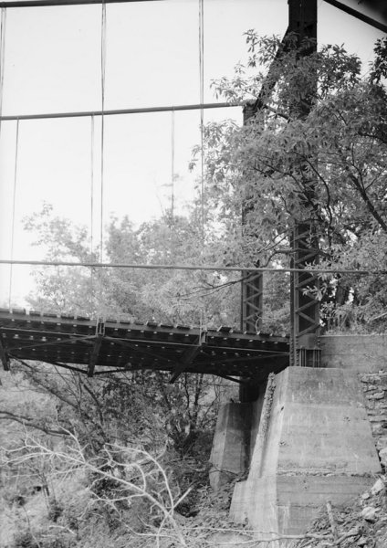 Bryan's Crossing Bridge, Warsaw, Missouri (HAER, MO,8-WARS.V,8-2) 