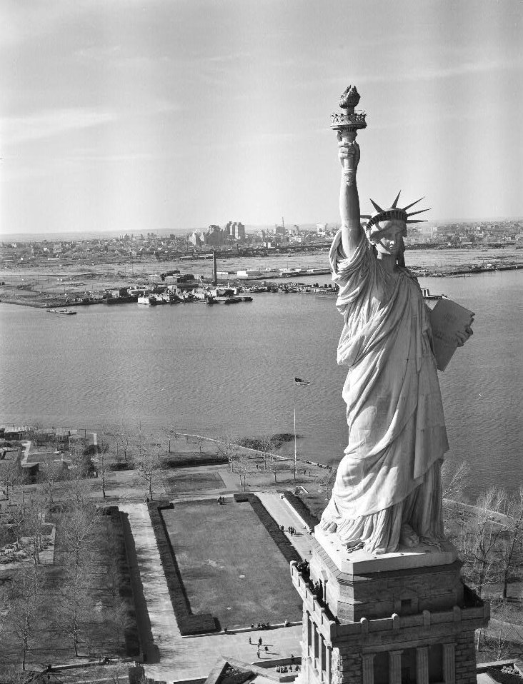 Statue of Liberty 
(HAER, NY,31-NEYO,89-3) 
