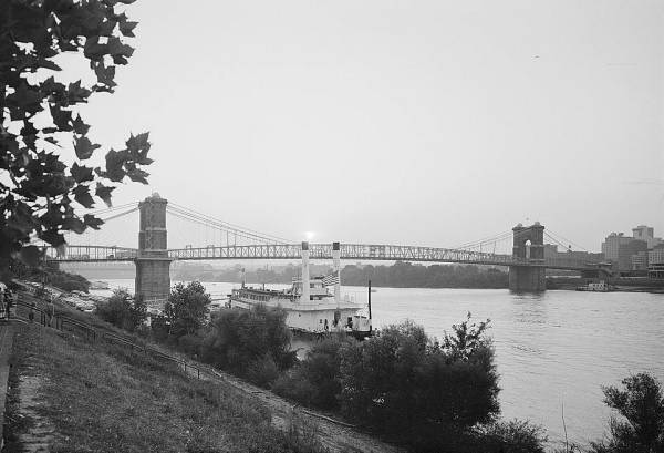 Cincinnati Suspension Bridge. (HAER, OHIO,31-CINT,45-1) 