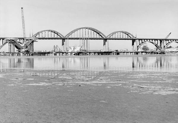 Alsea Bay Bridge (1936). (HAER, ORE,21-WALPO,1-3) 