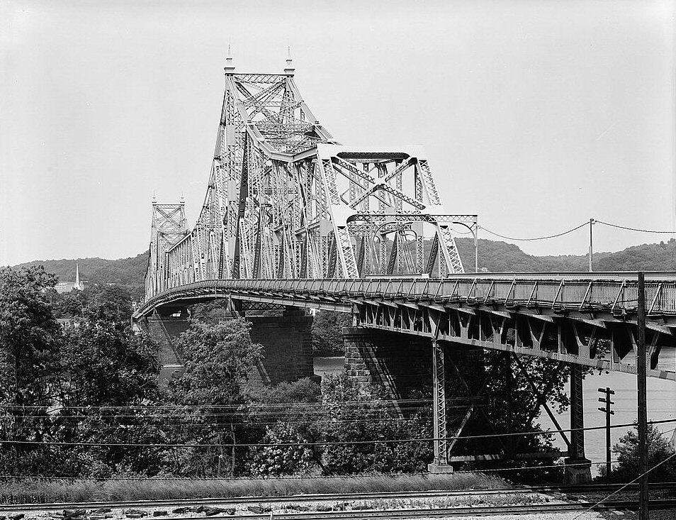 Sewickley Bridge, Sewickley, Pennsylvania. (HAER, PA,2-SEW,1-23) 