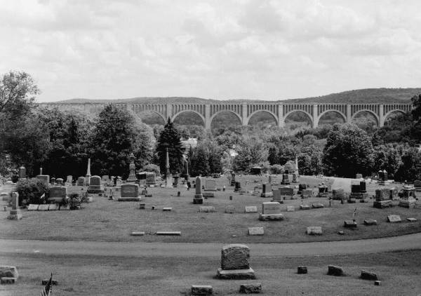 Tunkhannock Viaduct. (HAER, PA,66-NICH,1-3) 