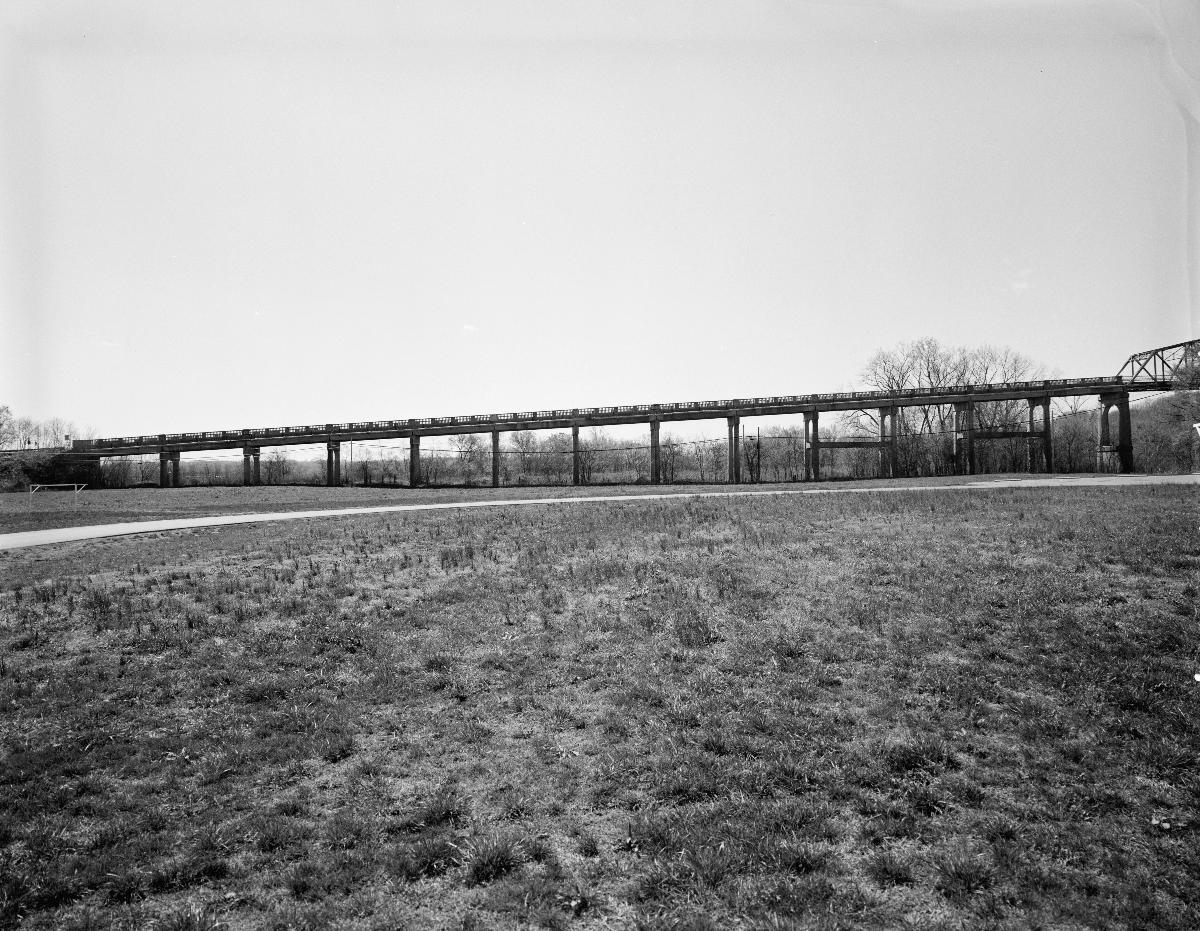 John T. Cunningham Memorial Bridge 