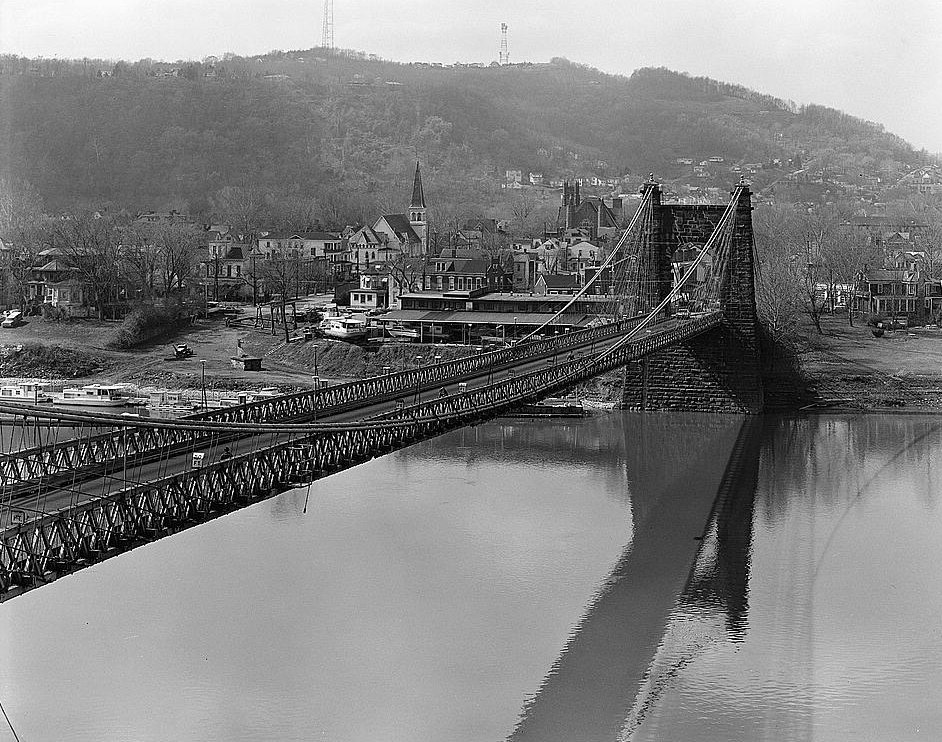 Wheeling Suspension Bridge Spanning East channel of Ohio River at U.S. Route, Wheeling, Ohio County, WV (HAER, WVA,35-WHEEL,35-13)