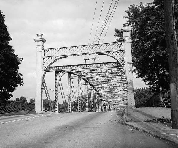 Bridgeport Bridge, Bridgeport, Ohio. (HAER, WVA,35-WHEEL,5-8) 