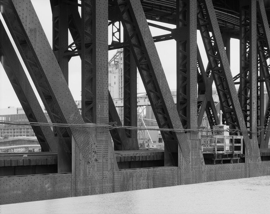 Steel Bridge, Portland, Oregon. (HAER, ORE,26-PORT,14-13) 