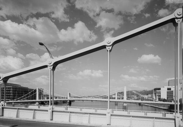 Sixth Street Bridge, Pittsburgh Sixth Street Bridge with Seventh and Ninth Street Bridges in Background, Pittsburgh, Pennsylvania (HAER, PA,2-PITBU,78A-5)