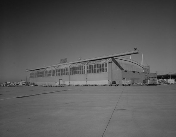 Philadelphia International Airport TWA Maintenance Hangar (HAER, PA,51-PHILA,713-3) 