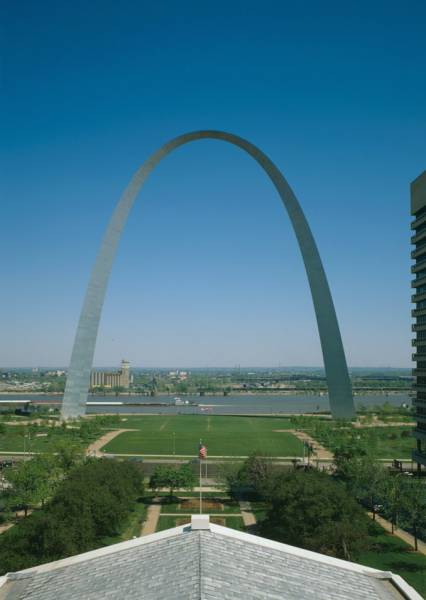 Gateway Arch, Saint Louis. (HAER, MO,96-SALU,78-35) 