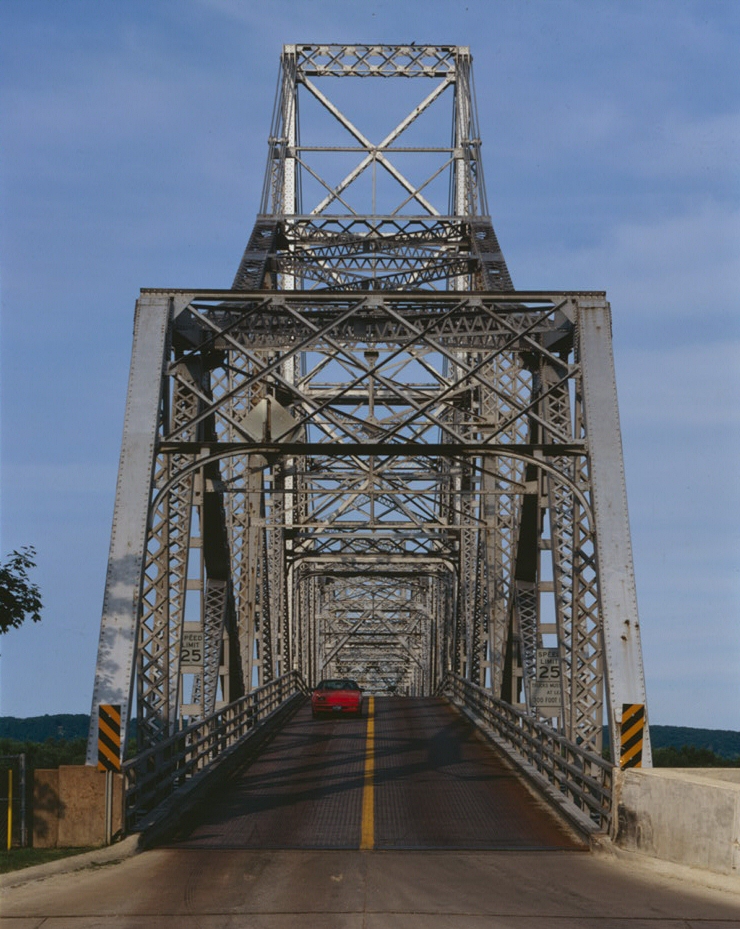 Black Hawk Bridge, Lansing, Iowa (HAER, IOWA,3-LANS,1-14) 