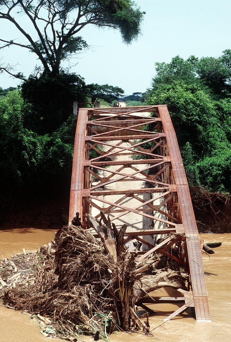 A destroyed bridge that spanned one of the rivers near Kismayo 