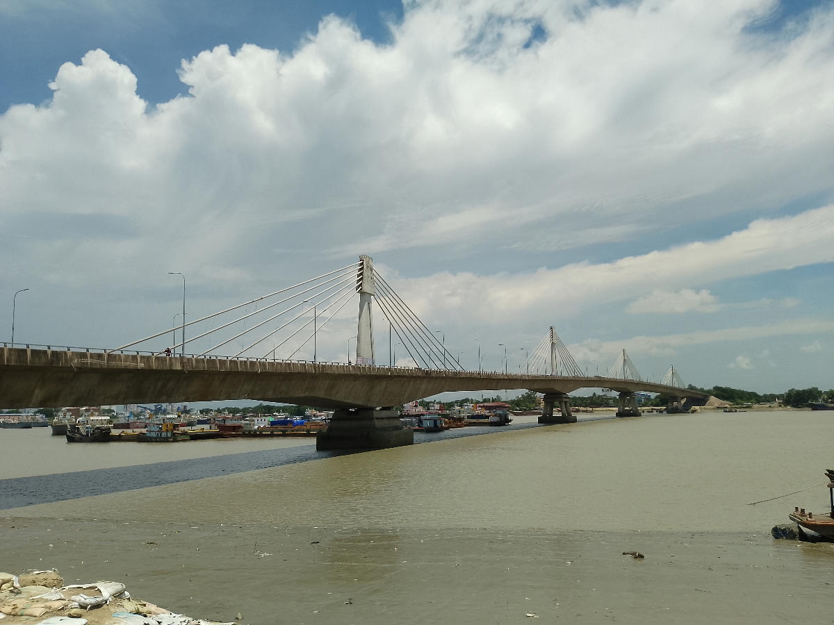 Shah Amanat Bridge 