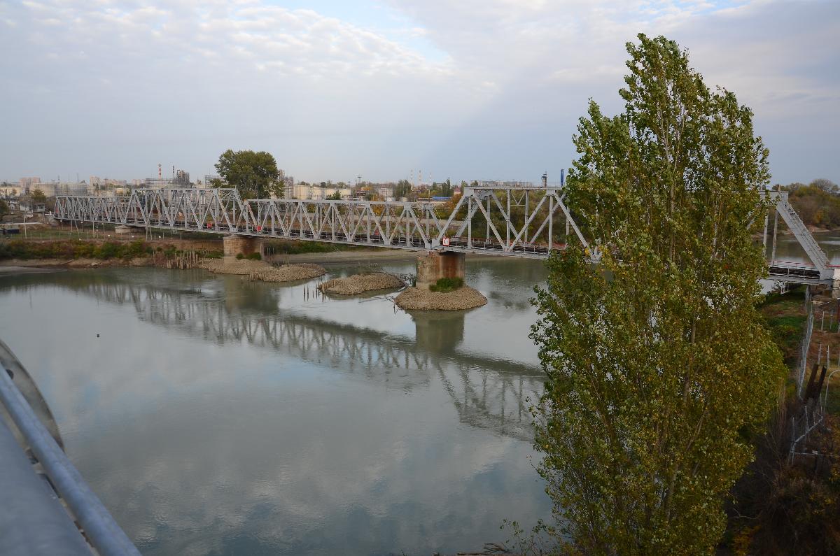 Eisenbahnbrücke Krasnodar 