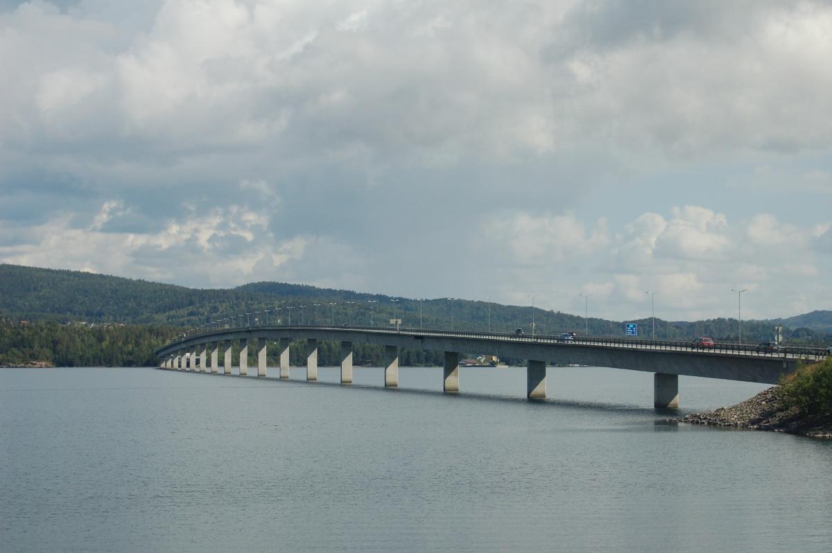 Mjøsa Bridge 
