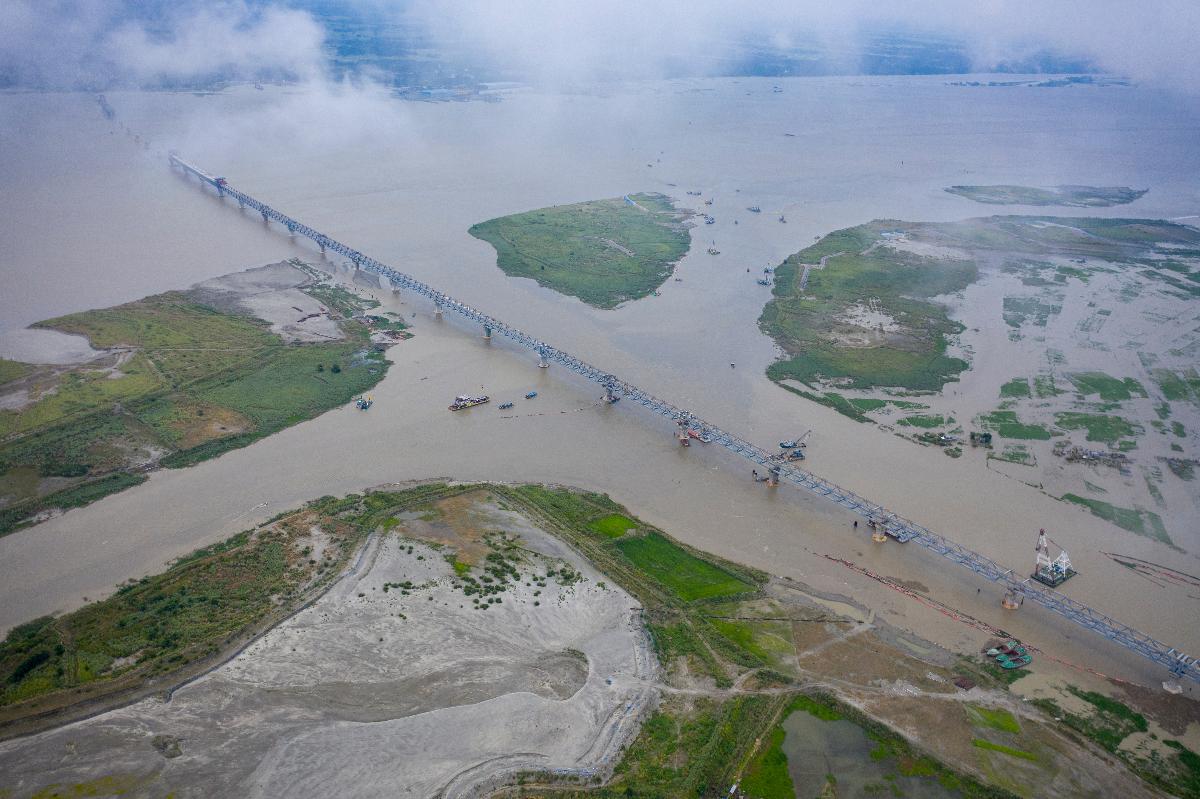 Pont de Padma 